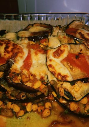 Una foto de Lasagna de berenjenas y verduras