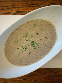 Una foto de Sopa cremosa de champiñones