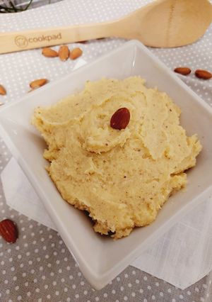 Une photo de Crème d'amandes pour fond de tartes ou Galettes des rois