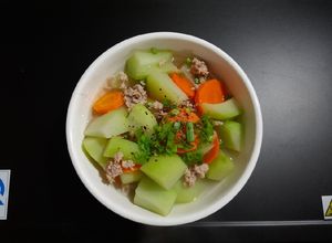 Hình của món Canh su cà rốt nấu thịt băm.