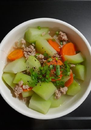 Hình của món Canh su cà rốt nấu thịt băm.
