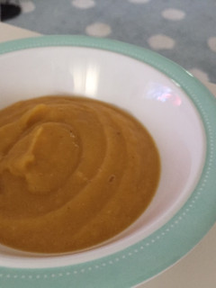 Una foto de Crema de calabaza y lenteja
