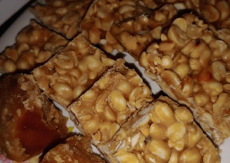 Recipe of Favorite Peanut chikki