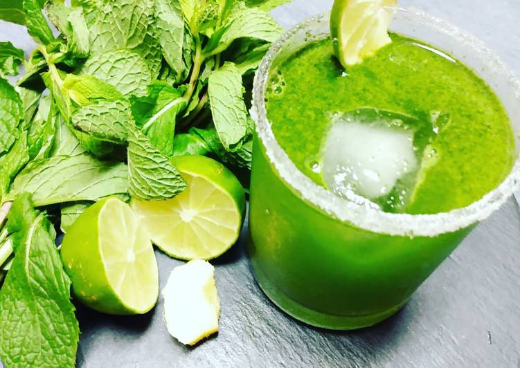 Recipe of Mint Lemonade in 31 Minutes for Young Wife