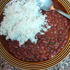 Isa's Rice and Beans a staple 🔥 #5threcipe A picture of Isa's Rice and Beans a staple 🔥 #5threcipe.