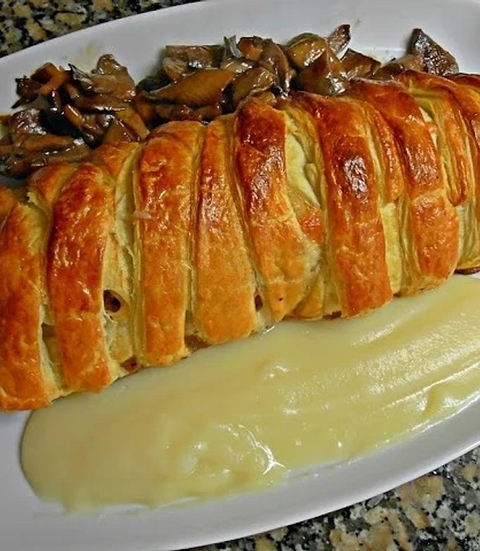 Foto principal de Solomillo wellington con salsa de manzanas y setas