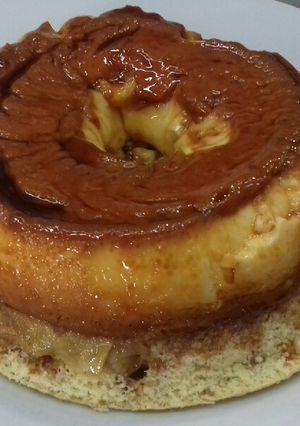 Una foto de Zingarella con manzana