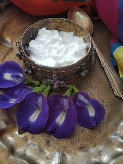 માખણ (Makhan Recipe In Gujarati) રેસીપી મુખ્ય ફોટો