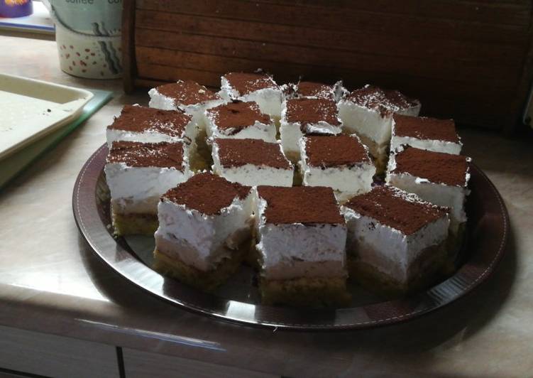 Tiramisu szelet