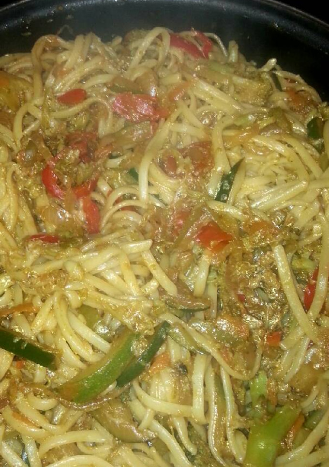 Una foto de Tallarines todo verduras