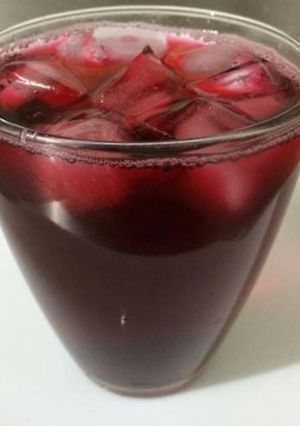 Una foto de Agua de flor de Jamaica