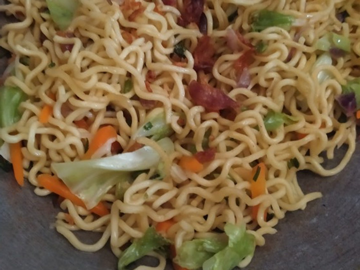 Cara Gampang Menyiapkan 106. Mie Goreng Sayur Sederhana Anti Gagal