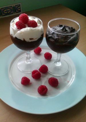 A picture of Vickys Choc-a-Mole! (Raw Vegan Chocolate Mousse) GF DF EF SF NF.