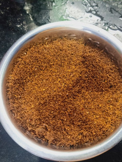 Maldives fish sambal / மாசி கருவாடு பொடி செய்முறை முக்கிய புகைப்படம்