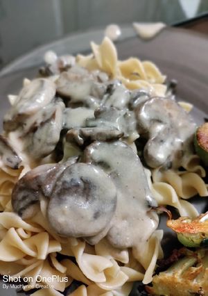 A picture of Homemade Mushroom Stroganoff.