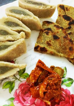 A picture of Brown rice flour PITHA and PARATHA.