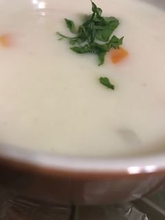 صورة لوصفة شوربة بيضاء