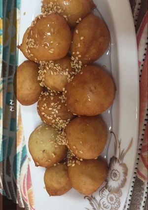 صورة لوصفة لقيمات لذيذه ومضبوطة