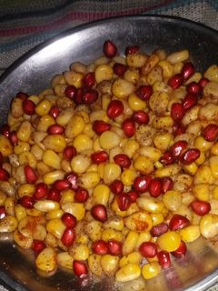 स्वीट कॉर्न चाट (Sweet corn chaat recipe in Hindi) रेसिपी मुख्य फोटो