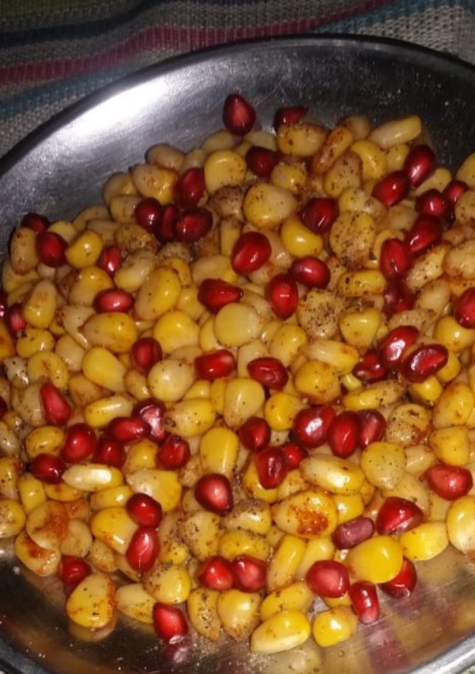 स्वीट कॉर्न चाट (Sweet corn chaat recipe in Hindi) रेसिपी मुख्य फोटो