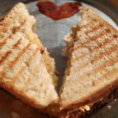 Bread toast A picture of Bread toast.