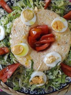 Una foto de Rosca fría de arroz con mayonesa