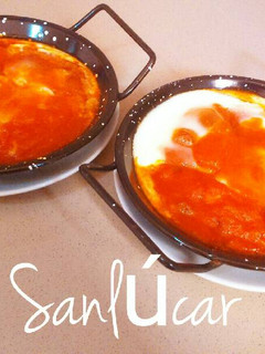 Una foto de Huevos a la flamenca
