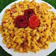 A picture of Chicken Tikka Macroni 🍝🍜.