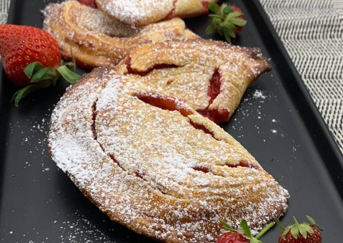 Chaussons aux fraises