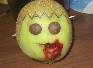 Una foto de Kiwi Frankenstein