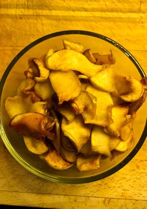 Una foto de Manzanas cortadas al horno con canela, chocolate y edulcorante, especial para dietas