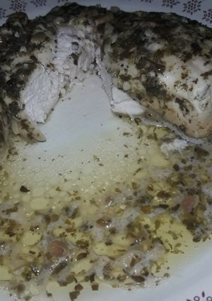 Una foto de Pollo al limón con provenzal y orégano en essen
