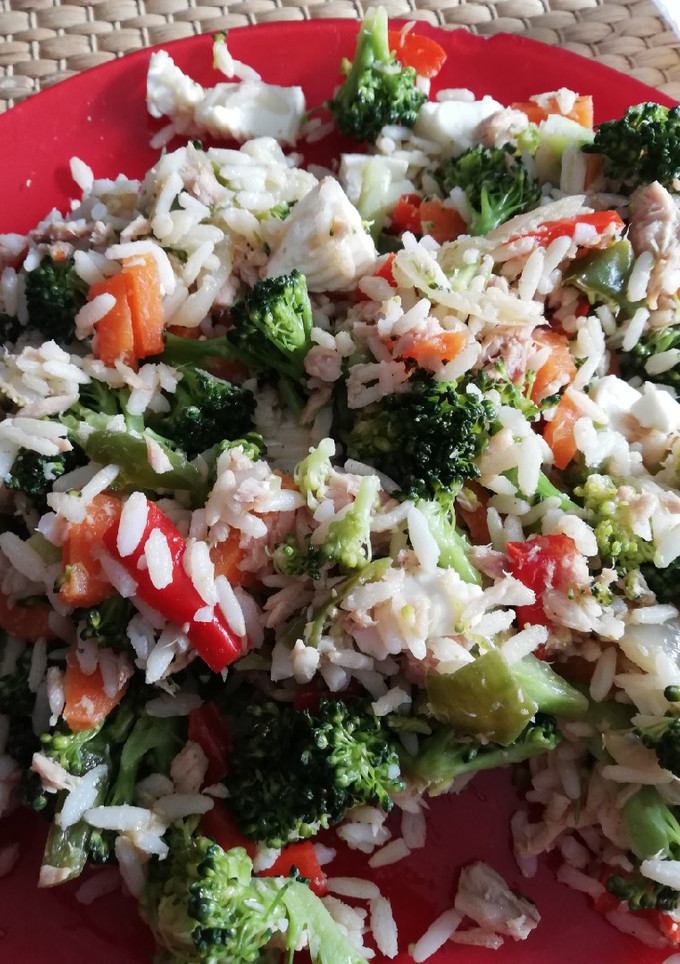 Una foto de Arroz integral con verduras