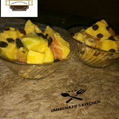 A picture of Creamy fruit salad.