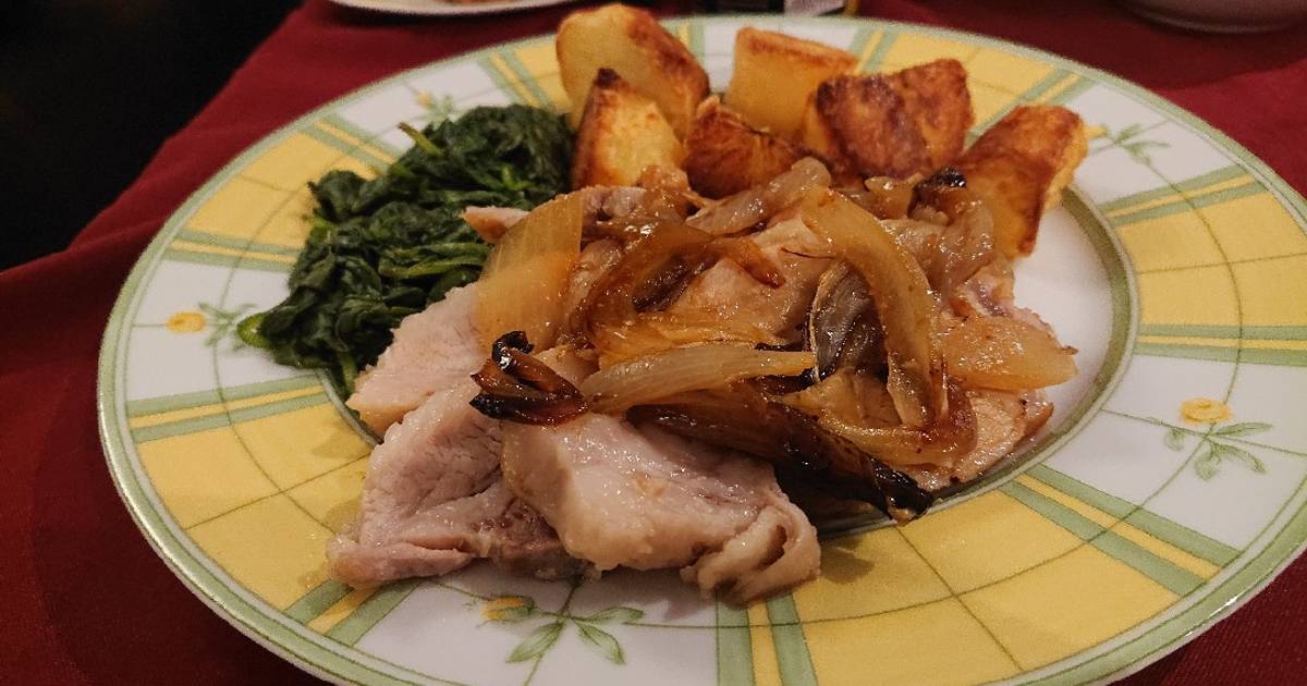 Pork Lion Roast With Onions And Shallots Recipe by Andrea Cookpad
