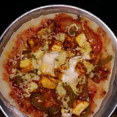 A picture of Homemade Pizza in Kadhai.
