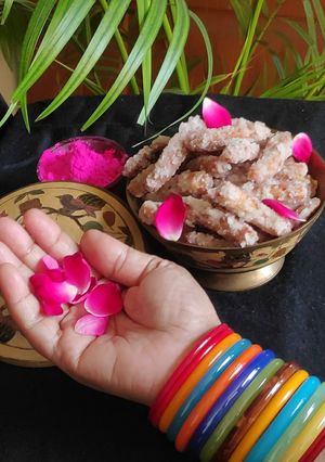 মুরালি/কাঠি গজা(murali/kathi goja recipe in bengali) রেসিপির প্রধান ছবি