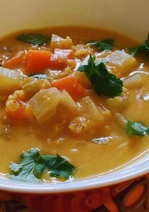 Karalábés, vörös lencse leves 🍲 recept fotója