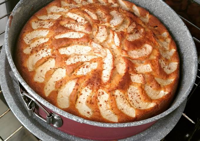Modo semplice a Preparare Fatto in casa Torta di mele e cannella