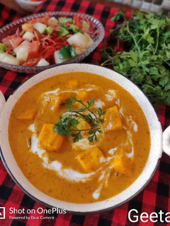 शाही पनीर रेस्टोरेंट स्टाइल (shahi paneer restaurant style recipe in Hindi) रेसिपी मुख्य फोटो