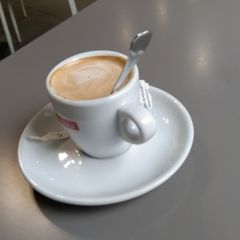 Milk cream tea 🍵 A picture of Milk cream tea 🍵.