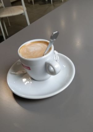 A picture of Milk cream tea 🍵.