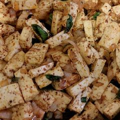 A picture of Paneer pepper fry.