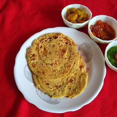 Mix dal laccha paratha A picture of Mix dal laccha paratha.