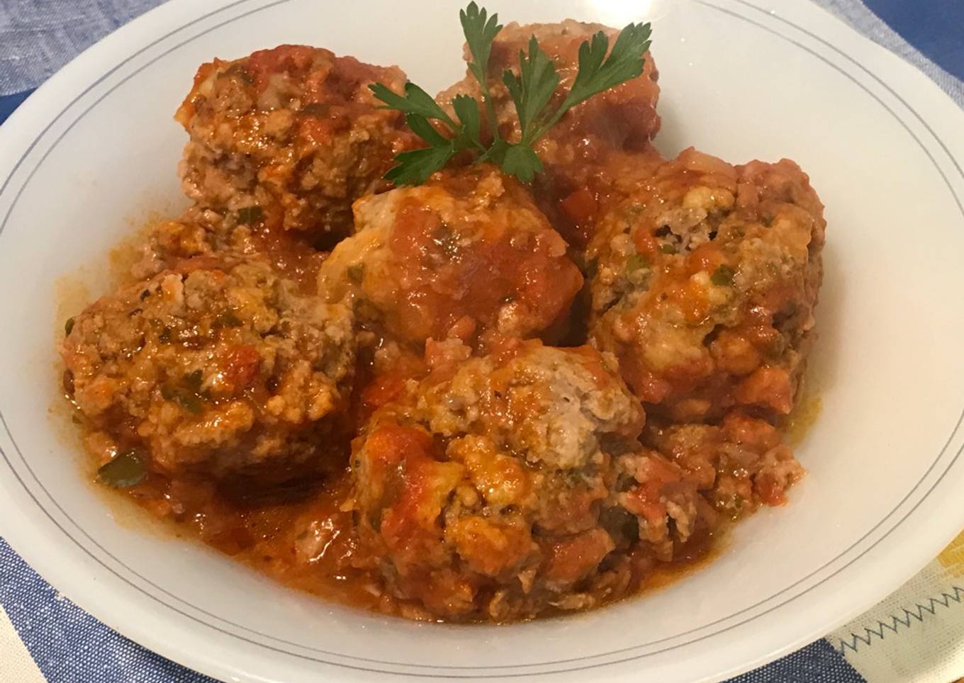 Albóndigas En Salsa
