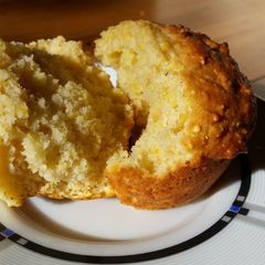 A picture of Corn Muffins.