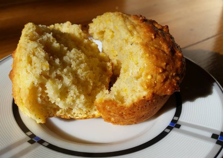 Steps to Make Speedy Corn Muffins
