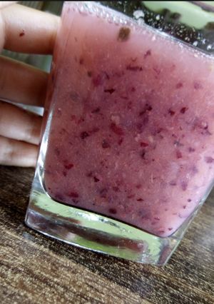 A picture of Falsey ka Juice.