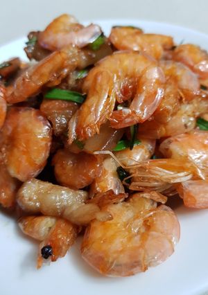 Hình của món Tôm rang thịt ba rọi.