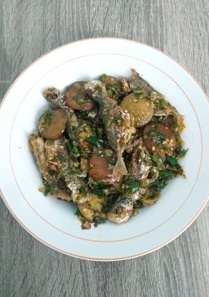 Foto resep Ikan selar & Jengkol cabe ijo
